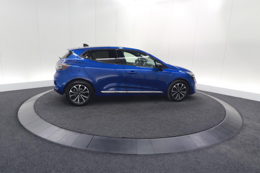 Renault Clio TCe 90 GPF Techno | 360 Camera | Dodehoekdetectie | Adaptieve Cruise Control