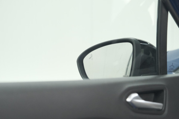 Renault Clio TCe 90 GPF Techno | 360 Camera | Dodehoekdetectie | Adaptieve Cruise Control