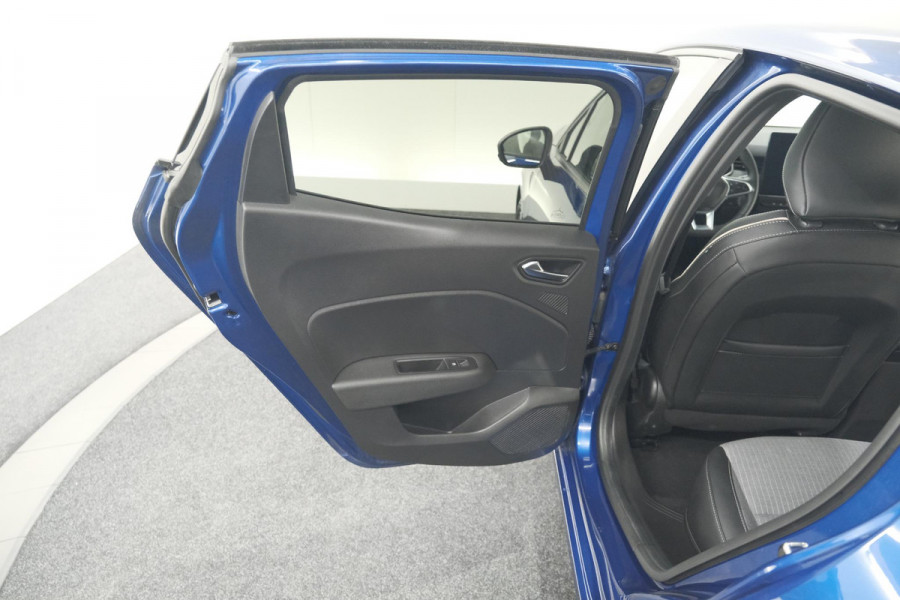 Renault Clio TCe 90 GPF Techno | 360 Camera | Dodehoekdetectie | Adaptieve Cruise Control