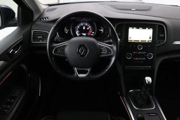 Renault Mégane 1.3 TCe Bose | Trekhaak | Camera | Navigatie | Keyless | Massage | Carplay | Dodehoek detectie | Climate control | Cruise control