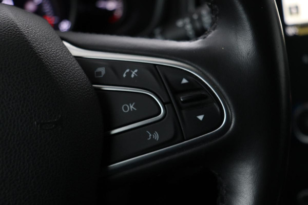 Renault Mégane 1.3 TCe Bose | Trekhaak | Camera | Navigatie | Keyless | Massage | Carplay | Dodehoek detectie | Climate control | Cruise control