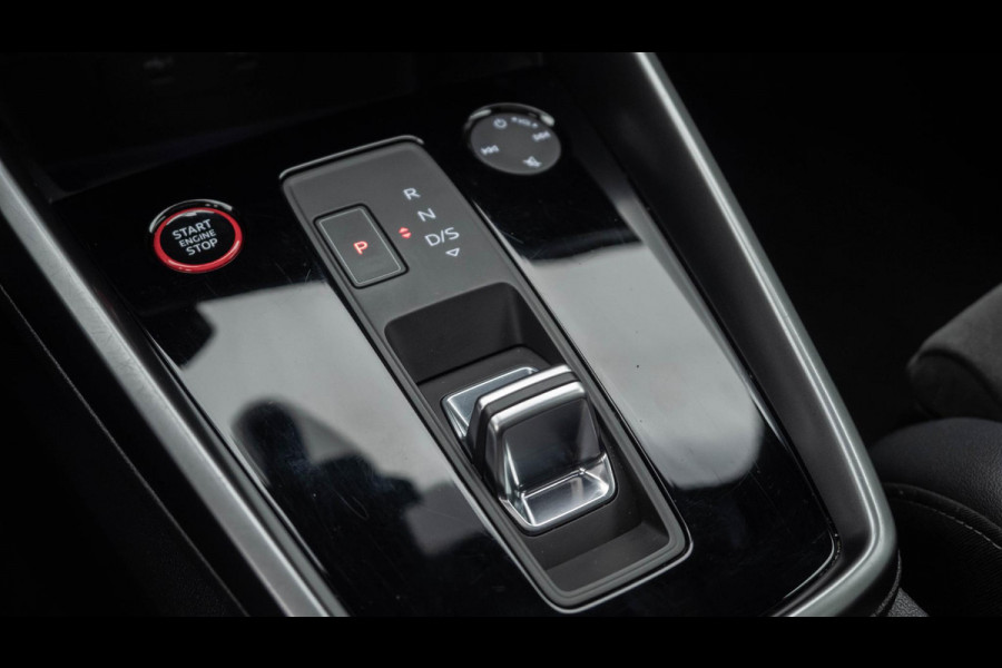 Audi S3 Sportback 2.0 TFSI quattro Edition One |Pano|B&O|Massage|Memory|