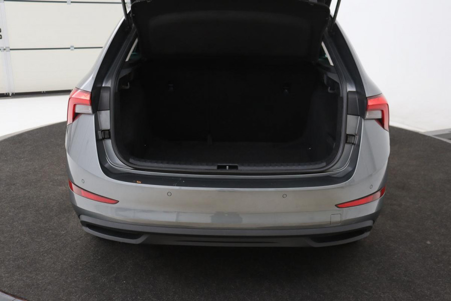 Škoda SCALA 1.0 TSI Ambition | Carplay | Full LED | Climate control | Parkeerhulp | DAB | Cruise control | Dakspoiler