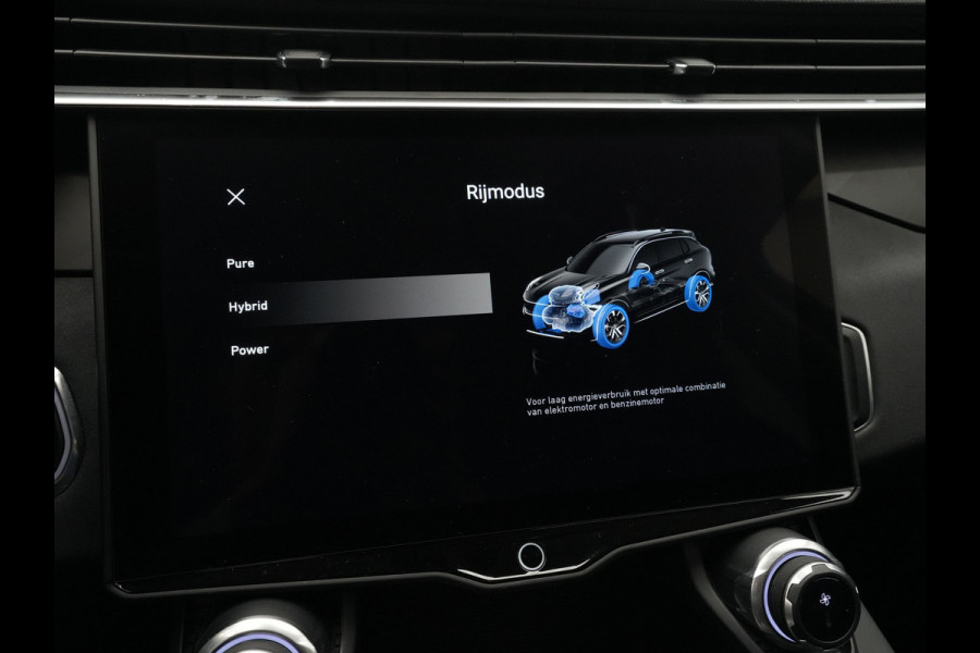 Lynk & Co 01 1.5 Hybride Panorama Camera Stoelverwarming Side Assist Keyless 279