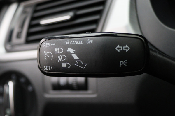 Škoda Rapid Spaceback 1.2 TSI DSG Greentech Drive Navigatie, Airco, Cruise, Bluetooth, PDC, Trekhaak