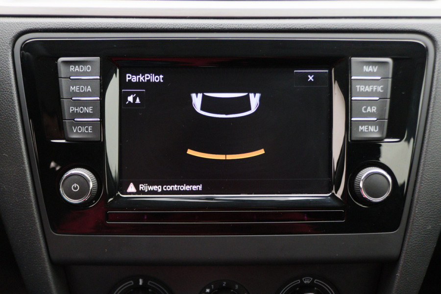 Škoda Rapid Spaceback 1.2 TSI DSG Greentech Drive Navigatie, Airco, Cruise, Bluetooth, PDC, Trekhaak