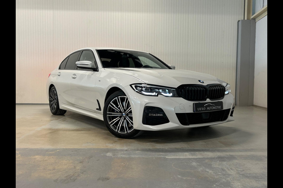 BMW 3-serie 330i High Executive | M-SPORT | ACC | SHADOW LINE | CAMERA