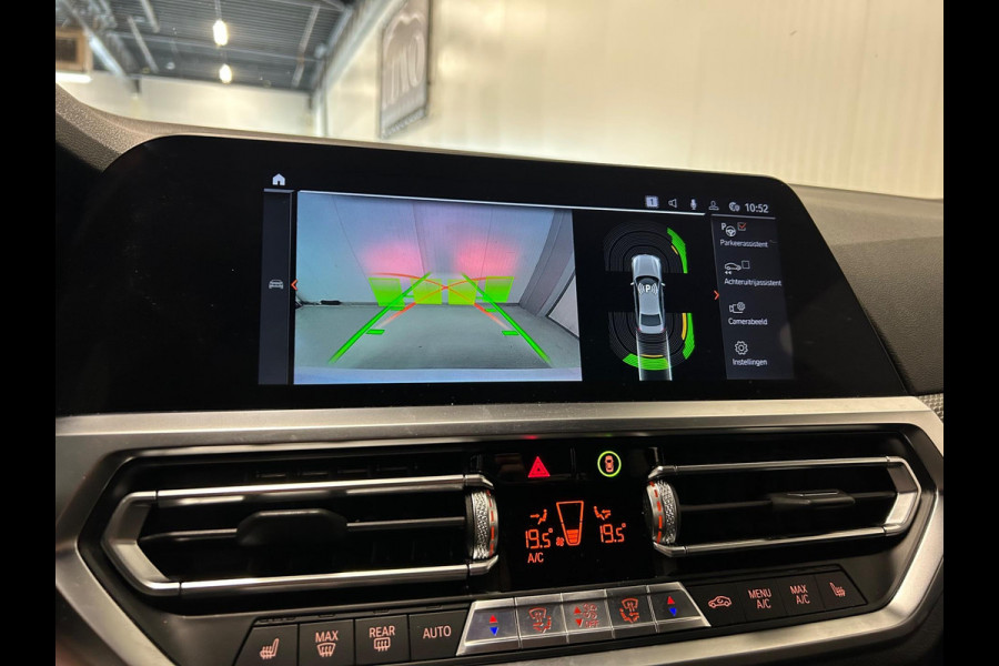 BMW 3-serie 330i High Executive | M-SPORT | ACC | SHADOW LINE | CAMERA