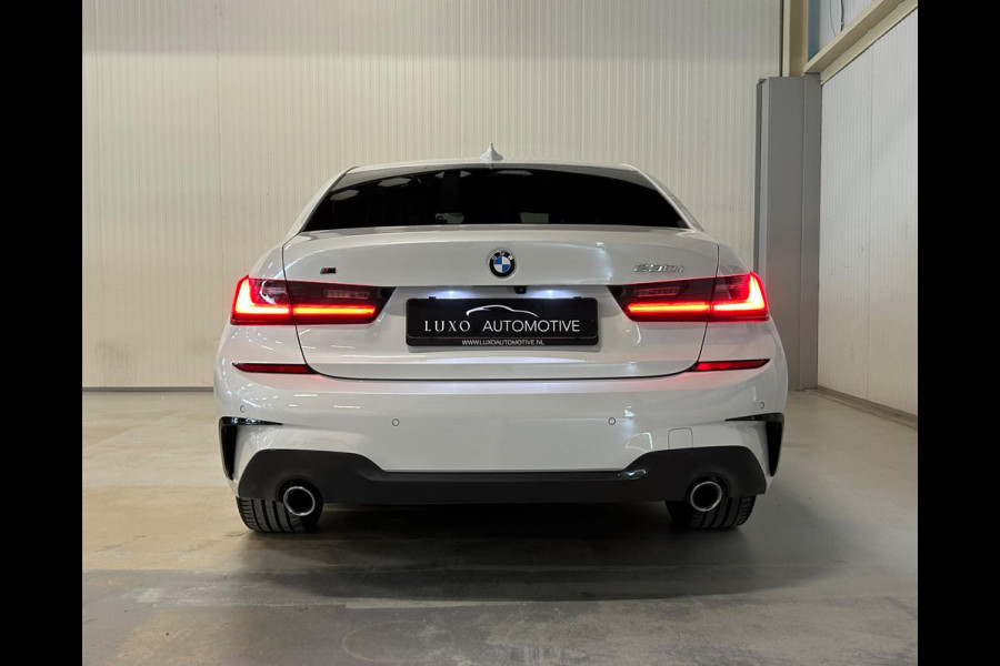 BMW 3-serie 330i High Executive | M-SPORT | ACC | SHADOW LINE | CAMERA