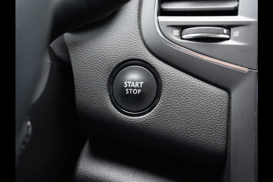 Renault MEGANE Estate 1.3 TCe Limited | Keyless | Groot Navi | Camera | Climate Control | Multi Sense