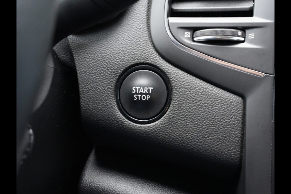 Renault MEGANE Estate 1.3 TCe Limited | Keyless | Groot Navi | Camera | Climate Control | Multi Sense