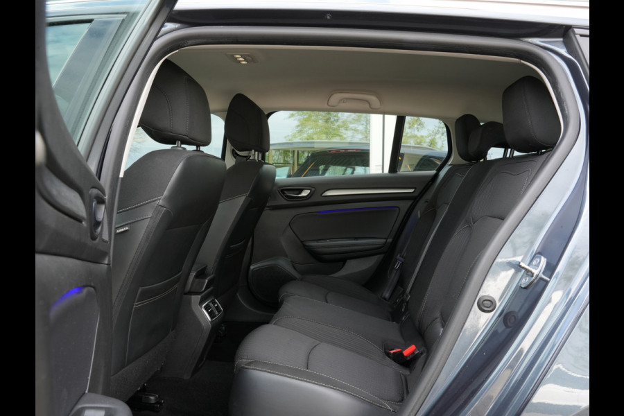 Renault MEGANE Estate 1.3 TCe Limited | Keyless | Groot Navi | Camera | Climate Control | Multi Sense