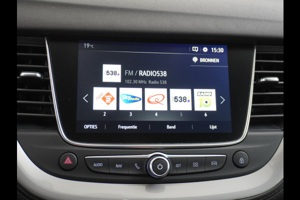 Opel Grandland X T131PK Apple Carplay Android Navi Ecc Pdc Led DAB Lmv 17"Cruise control Licht-Regensensor Business + 1.2 Turbo Bluetooth Rijstrooksensor Verkeersbord detectie EURO 6 AG