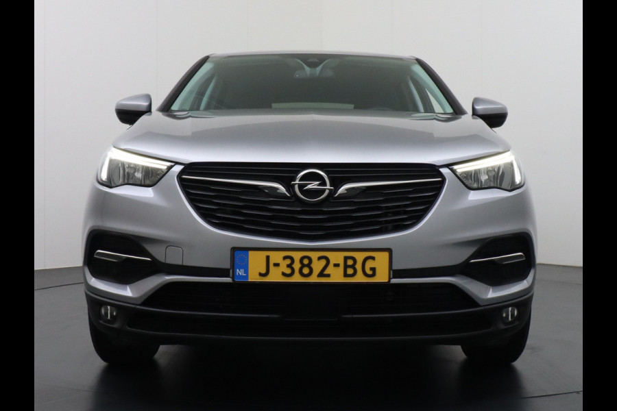 Opel Grandland X T131PK Apple Carplay Android Navi Ecc Pdc Led DAB Lmv 17"Cruise control Licht-Regensensor Business + 1.2 Turbo Bluetooth Rijstrooksensor Verkeersbord detectie EURO 6 AG