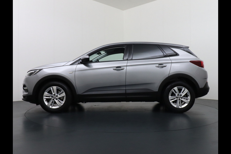 Opel Grandland X T131PK Apple Carplay Android Navi Ecc Pdc Led DAB Lmv 17"Cruise control Licht-Regensensor Business + 1.2 Turbo Bluetooth Rijstrooksensor Verkeersbord detectie EURO 6 AG
