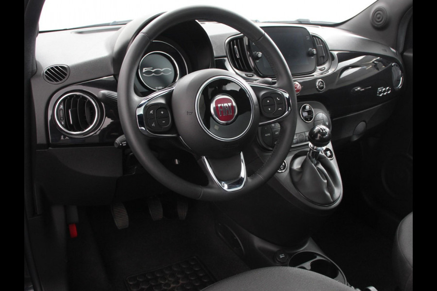 Fiat 500 1.0 Hybrid Dolcevita Finale Panorama dak Control Navigatie Apple Carplay/Android Auto Parkeer Sensoren Digitale Cockpit Climate Control Lichtmetalen Velgen Cruise Control Dab