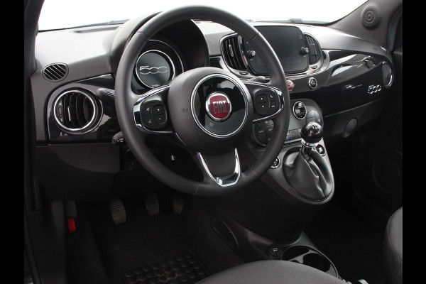 Fiat 500 1.0 Hybrid Dolcevita Finale Panorama dak Control Navigatie Apple Carplay/Android Auto Parkeer Sensoren Digitale Cockpit Climate Control Lichtmetalen Velgen Cruise Control Dab