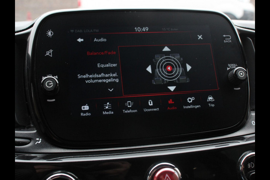 Fiat 500 1.0 Hybrid Dolcevita Finale Panorama dak Control Navigatie Apple Carplay/Android Auto Parkeer Sensoren Digitale Cockpit Climate Control Lichtmetalen Velgen Cruise Control Dab