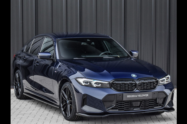 BMW 3-serie 330e xDRIVE | M-SPORT | TREKHAAK | SPORTSTOELEN | ACTIVE CRUISE CONTROL | CAMERA | LEDEREN BEKLEDING | DAB+ | HIFI SOUND | SHADO