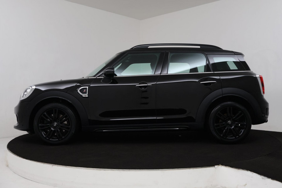 MINI Countryman 2.0 Cooper S Chili (ACHTERUITRIJCAMERA, STOELVERWARMING, NAVIGATIE, CRUISE, DEALER ONDERHOUDEN)