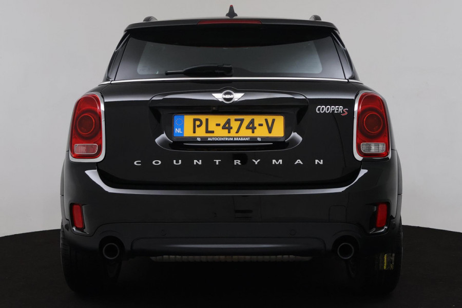 MINI Countryman 2.0 Cooper S Chili (ACHTERUITRIJCAMERA, STOELVERWARMING, NAVIGATIE, CRUISE, DEALER ONDERHOUDEN)
