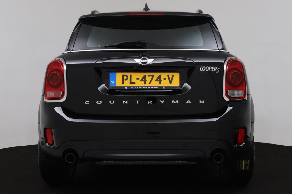 MINI Countryman 2.0 Cooper S Chili (ACHTERUITRIJCAMERA, STOELVERWARMING, NAVIGATIE, CRUISE, DEALER ONDERHOUDEN)