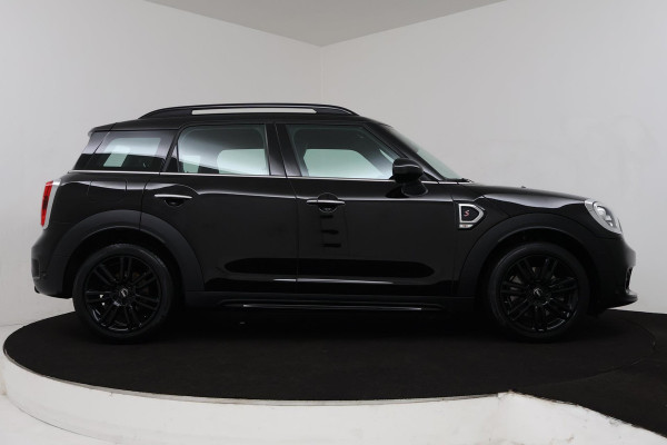 MINI Countryman 2.0 Cooper S Chili (ACHTERUITRIJCAMERA, STOELVERWARMING, NAVIGATIE, CRUISE, DEALER ONDERHOUDEN)