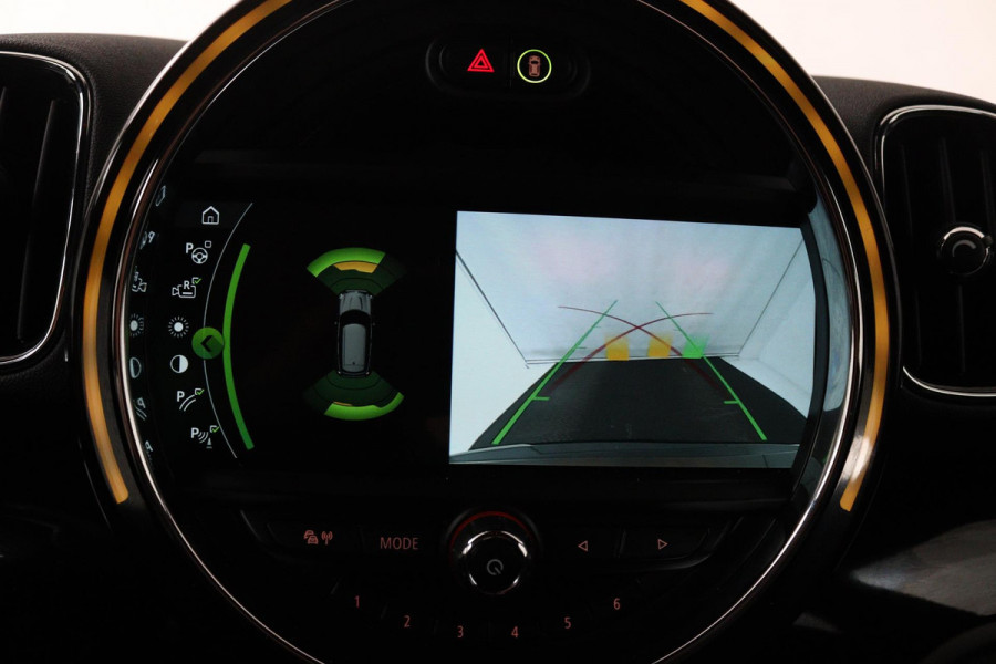 MINI Countryman 2.0 Cooper S Chili (ACHTERUITRIJCAMERA, STOELVERWARMING, NAVIGATIE, CRUISE, DEALER ONDERHOUDEN)