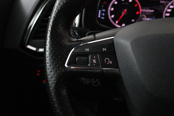 Seat Ateca 1.5 TSI FR (PANORAMADAK, BEATS, DIGITALE COCKPIT, TREKHAAK ELEKT. UITKLAPBAAR, CAMERA, DEALER ONDERHOUDEN, 1e EIGENAAR)