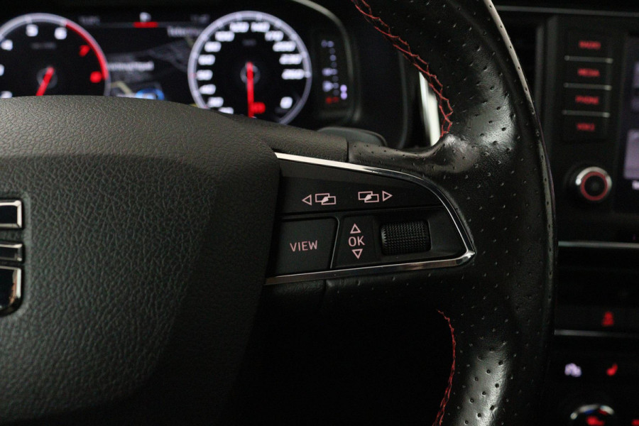 Seat Ateca 1.5 TSI FR (PANORAMADAK, BEATS, DIGITALE COCKPIT, TREKHAAK ELEKT. UITKLAPBAAR, CAMERA, DEALER ONDERHOUDEN, 1e EIGENAAR)
