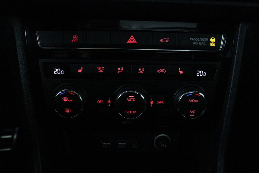 Seat Ateca 1.5 TSI FR (PANORAMADAK, BEATS, DIGITALE COCKPIT, TREKHAAK ELEKT. UITKLAPBAAR, CAMERA, DEALER ONDERHOUDEN, 1e EIGENAAR)