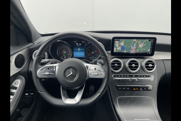 Mercedes-Benz C-Klasse Estate 300 e Business Solution AMG | Trekhaak | Leder | ACC | HUD | MultiBeam LED | Keyless | 18 inch