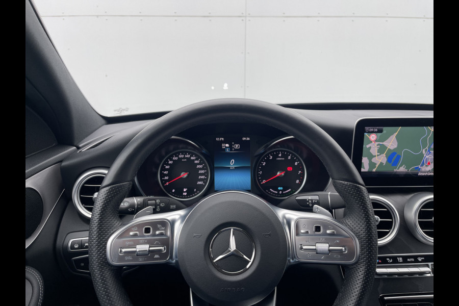 Mercedes-Benz C-Klasse Estate 300 e Business Solution AMG | Trekhaak | Leder | ACC | HUD | MultiBeam LED | Keyless | 18 inch