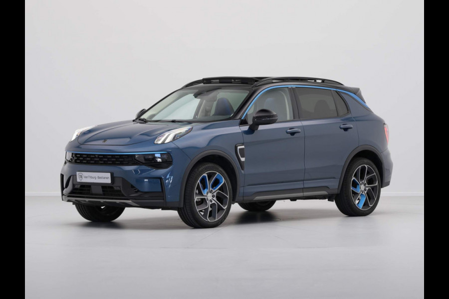 Lynk & Co 01 1.5 Hybride Panorama Camera Stoelverwarming Side Assist Keyless 201