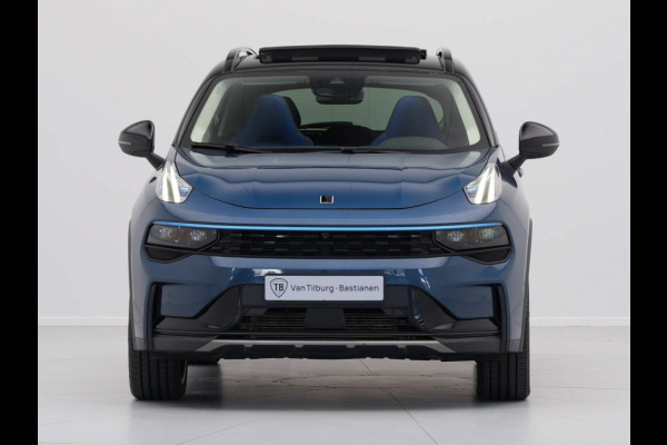 Lynk & Co 01 1.5 Hybride Panorama Camera Stoelverwarming Side Assist Keyless 201