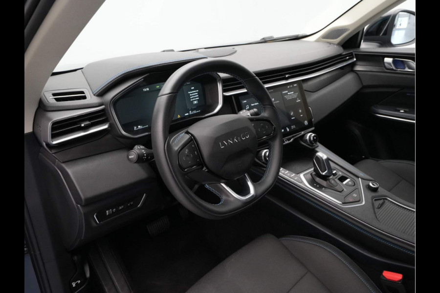 Lynk & Co 01 1.5 Hybride Panorama Camera Stoelverwarming Side Assist Keyless 201
