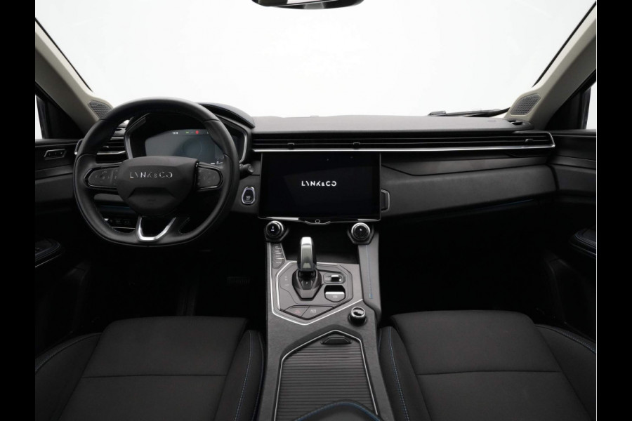 Lynk & Co 01 1.5 Hybride Panorama Camera Stoelverwarming Side Assist Keyless 201