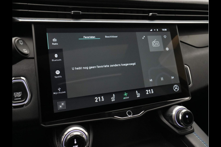 Lynk & Co 01 1.5 Hybride Panorama Camera Stoelverwarming Side Assist Keyless 201