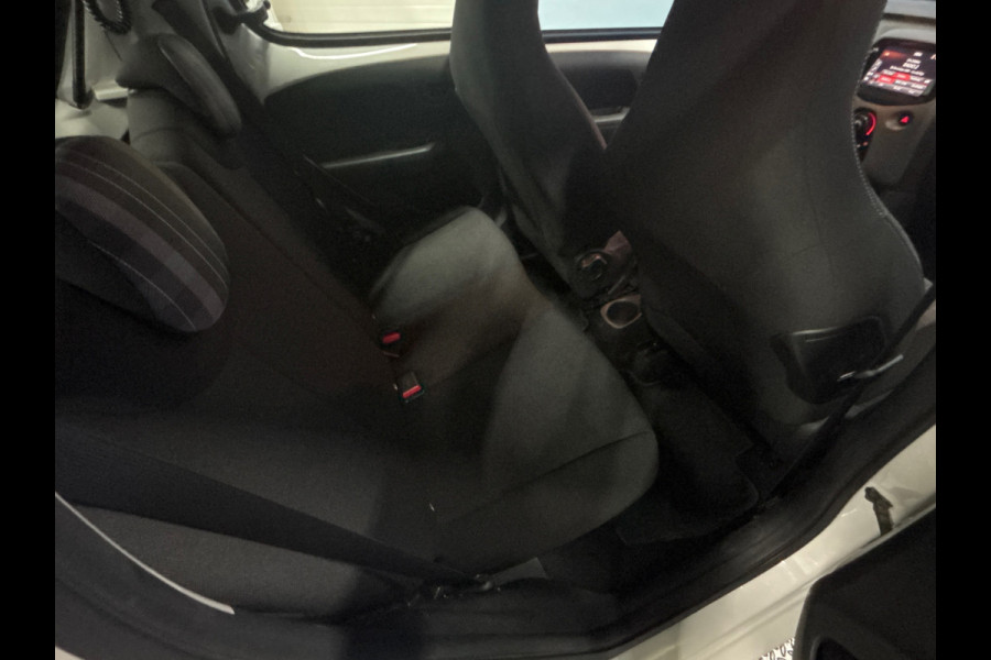 Peugeot 108 1.0 e-VTi Active Airco | Camera | 5 deurs | Elktr. pakket