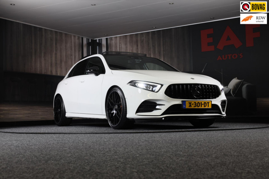 Mercedes-Benz A-Klasse 200 AMG 45 Look / Aut / 163 Pk / Navi / Camera / Cruise Control / F1 Flippers / Open Panoramadak / Led / 20
