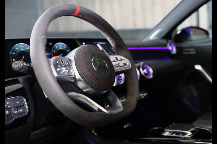 Mercedes-Benz A-Klasse 200 AMG 45 Look / Aut / 163 Pk / Navi / Camera / Cruise Control / F1 Flippers / Open Panoramadak / Led / 20
