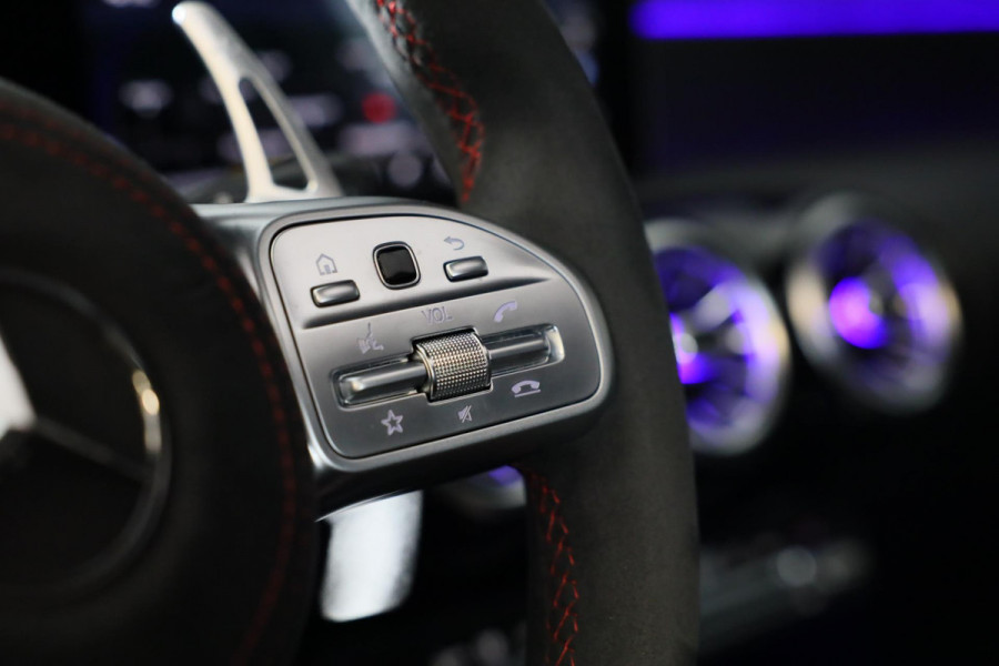 Mercedes-Benz A-Klasse 200 AMG 45 Look / Aut / 163 Pk / Navi / Camera / Cruise Control / F1 Flippers / Open Panoramadak / Led / 20