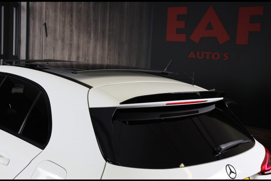 Mercedes-Benz A-Klasse 200 AMG 45 Look / Aut / 163 Pk / Navi / Camera / Cruise Control / F1 Flippers / Open Panoramadak / Led / 20
