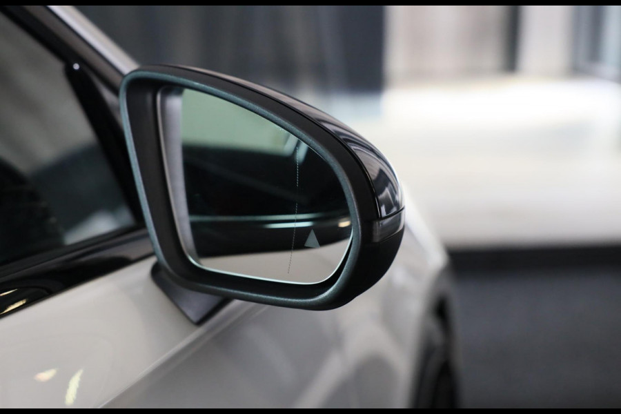 Mercedes-Benz A-Klasse 200 AMG 45 Look / Aut / 163 Pk / Navi / Camera / Cruise Control / F1 Flippers / Open Panoramadak / Led / 20
