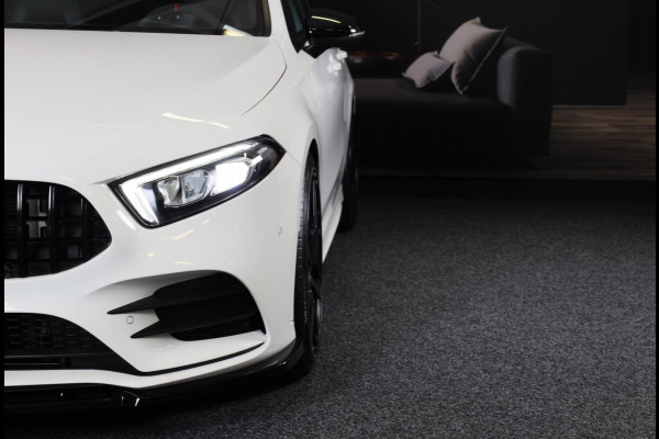 Mercedes-Benz A-Klasse 200 AMG 45 Look / Aut / 163 Pk / Navi / Camera / Cruise Control / F1 Flippers / Open Panoramadak / Led / 20