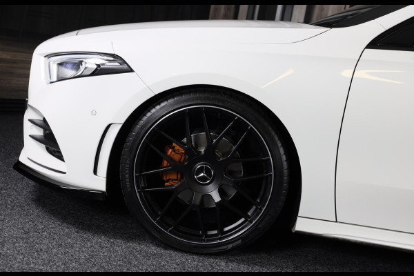 Mercedes-Benz A-Klasse 200 AMG 45 Look / Aut / 163 Pk / Navi / Camera / Cruise Control / F1 Flippers / Open Panoramadak / Led / 20