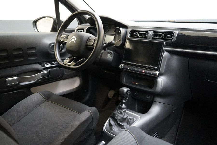 Citroën C3 1.2 PureTech S&S 110pk Shine | Navigatie | Achteruitrijcamera | Climate control | Cruise control