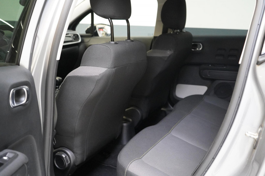 Citroën C3 1.2 PureTech S&S 110pk Shine | Navigatie | Achteruitrijcamera | Climate control | Cruise control