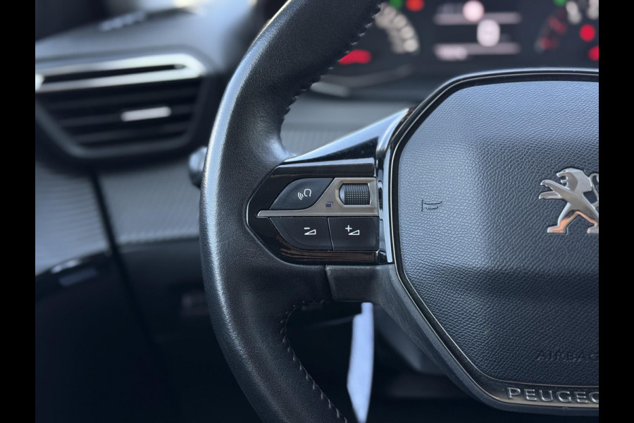 Peugeot 208 1.2 PureTech Active | Navi | Airco | PDC |