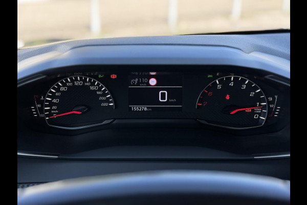 Peugeot 208 1.2 PureTech Active | Navi | Airco | PDC |